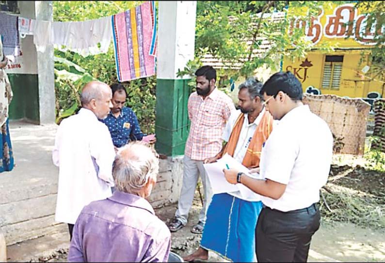 பெண்ணாடம் அருகே பரபரப்பு: அரசு பள்ளிக்கு வந்த அரிசி மூட்டைகளை வீட்டில் இறக்கிய சத்துணவு பொறுப்பாளர் - சப்-கலெக்டர் எச்சரிக்கை