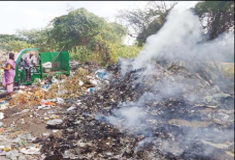 ஆரணி கமண்டல நாகநதி ஆற்று பகுதியில் குப்பைகளை கொட்டி தீயிட்டு எரிக்கும் அவலம்