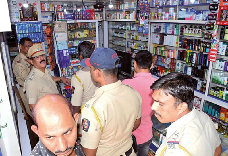 கல்வா அருகே அதிகாலையில் பயங்கரம் மருந்துக்கடைக்காரர் சுட்டுக்கொலை கொள்ளையனுக்கு வலைவீச்சு