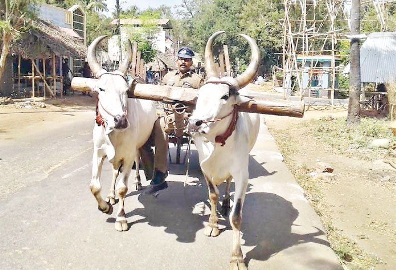 குவாரியில் மணல் எடுக்க அனுமதி வழங்கக்கோரி மாட்டுவண்டி தொழிலாளர்கள் சாலை மறியல்