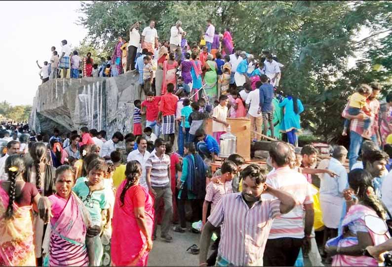 சேத்பட்டில் இருந்து புறப்பட்ட கோதண்டராமர் சிலை மீண்டும் விழுப்புரம் மாவட்டத்துக்கு வந்தது