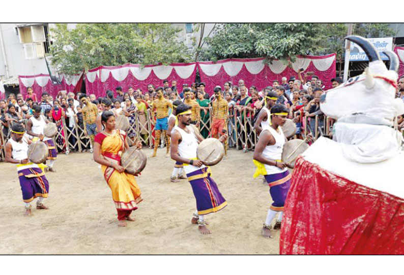 வீர விளையாட்டுகள், உணவு திருவிழாவுடன் பெரியார் திடலில் களைகட்டிய திராவிடர் திருநாள்