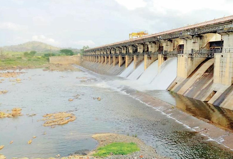 சிவமொக்கா மாவட்டத்தில் தொடர் கனமழை; துங்கா ஆற்றில் வெள்ளப்பெருக்கு:  கரையோர மக்களுக்கு எச்சரிக்கை