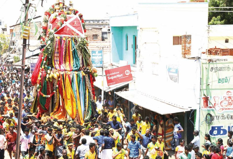 லாலாபேட்டை மகா மாரியம்மன் கோவில் ஆனி தேரோட்டம் திரளான பக்தர்கள் கலந்து கொண்டனர்