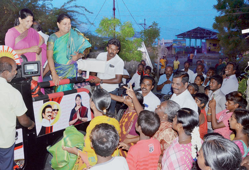 தூத்துக்குடியில் வீதி வீதியாக சென்று கனிமொழி எம்.பி. வாக்காளர்களுக்கு நன்றி தெரிவித்தார்