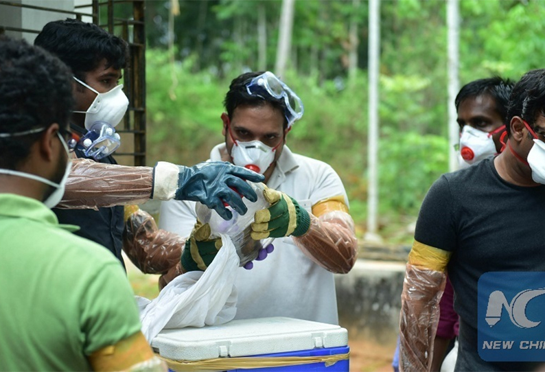 நிபா வைரஸ் நிலையை உன்னிப்பாக கவனிக்கிறோம் - பினராயி விஜயன்