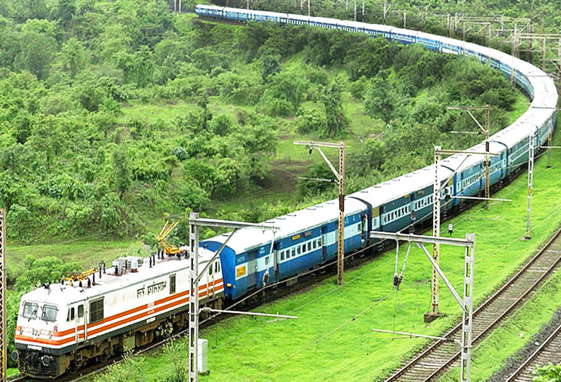 தண்டவாள பராமரிப்பு பணிக்காக மதுரையில் இருந்து சென்னை செல்லும் ரெயில்களின் போக்குவரத்தில் மாற்றம்