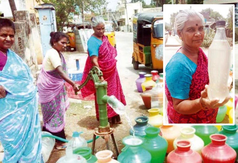 மாநகராட்சி சார்பில் வினியோகம் செய்யப்பட்ட, குடிநீரில் கழிவுநீர் கலந்து வந்ததாக பொதுமக்கள் புகார்