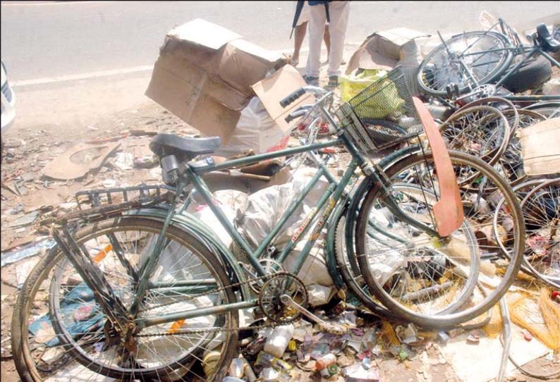 மலைப்பிரதேச மாணவ-மாணவிகளுக்கு பயன்படாத விலையில்லா சைக்கிள்கள் - மாற்று நடவடிக்கை எடுக்க அரசுக்கு கோரிக்கை