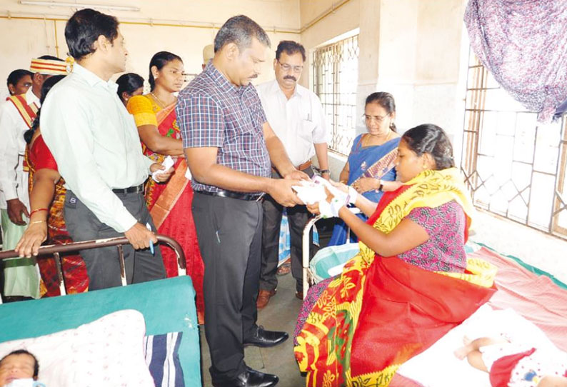 பெண் குழந்தை பிறந்தால் கொண்டாட வேண்டும் கலெக்டர் ஆனந்த் பேச்சு