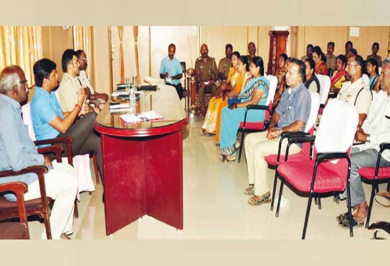 பெண்கள் பாதுகாப்புக்கு, மாவட்ட நிர்வாகம் பக்கபலமாக இருக்கும் காரைக்கால் கலெக்டர் விக்ராந்த்ராஜா உறுதி