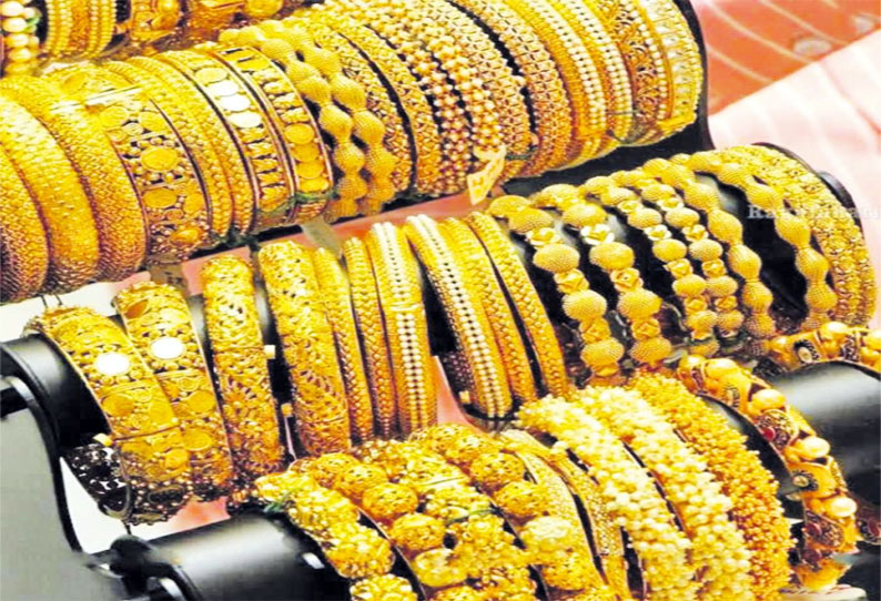 வளையோசை கல கலவென.... மனதை கவரும் வளையல்கள்.... வளையோசை கல கலவென.... மனதை கவரும் வளையல்கள்....