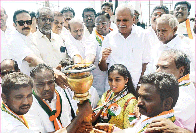 நாடாளுமன்ற தேர்தல் கருத்துக் கணிப்பு பொய்த்து போகும் முதல்-அமைச்சர் நாராயணசாமி பேட்டி