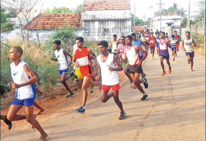 ஓட்டப்பிடாரம் அருகே வேளாண்மை பாதுகாப்பு குறித்த விழிப்புணர்வு மினி மாரத்தான்