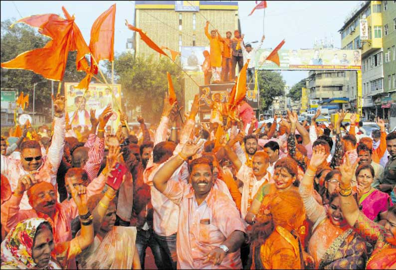 20 ஆண்டுகளுக்கு பிறகு சிவசேனா தலைமையில் மீண்டும் கூட்டணி அரசு மலர்கிறது