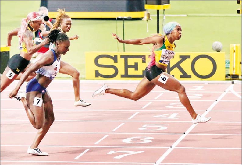 உலக தடகளம்: 100 மீட்டர் ஓட்டத்தில் ஜமைக்கா வீராங்கனை பிரைஸ் முதலிடம் பிடித்தார்