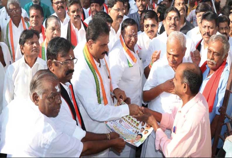 காமராஜ் நகர் இடைத்தேர்தல்: முதல்-அமைச்சர் நாராயணசாமி தேர்தல் பிரசாரம்