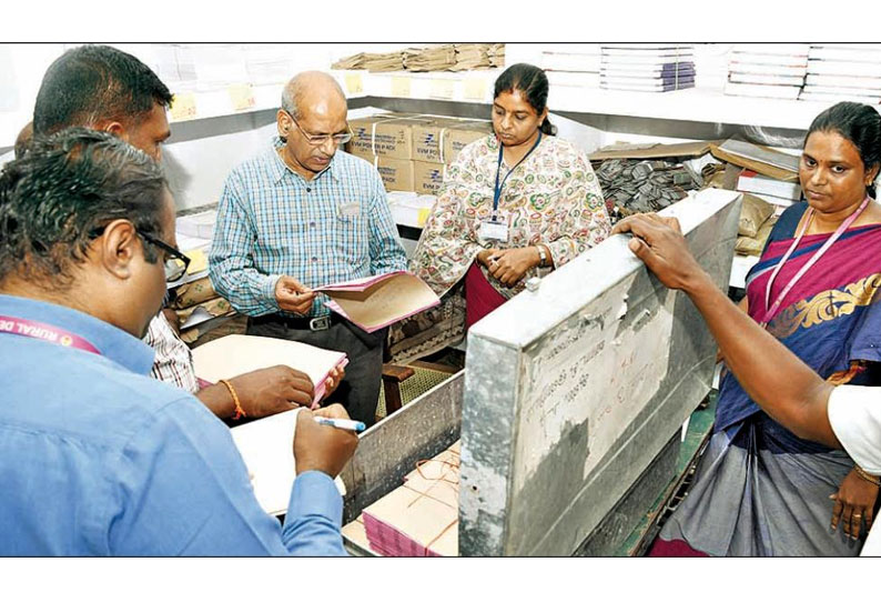 உள்ளாட்சி தேர்தலுக்கான வாக்குப்பெட்டிகளை தயார் நிலையில் வைக்க வேண்டும்: மாநில தேர்தல் ஆணையர் உத்தரவு