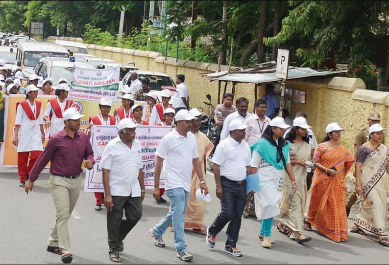 நாமக்கல்லில் நீர் மேலாண்மை விழிப்புணர்வு ஊர்வலம் - கலெக்டர் ஆசியா மரியம் தொடங்கி வைத்தார்