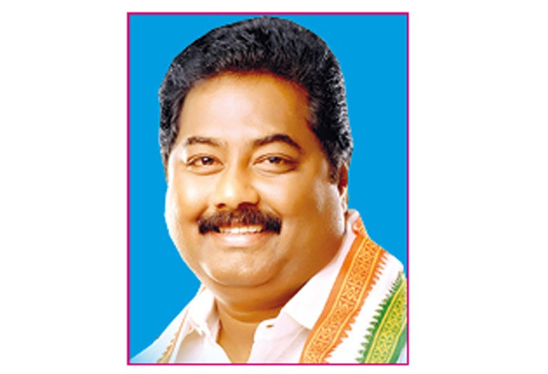 ‘நாங்கள் துண்டுபோட்டால் நீங்கள் குண்டு போடுகிறீர்கள்’ அனந்தராமன் கிண்டல்