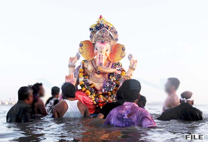 குஜராத்தில் ஆற்றில் மூழ்கி 10 பேர் பலி