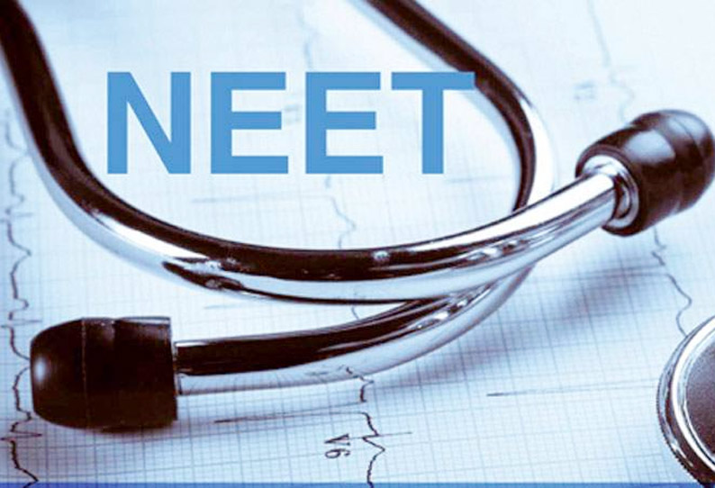 நீட் தேர்வில் ஆள்மாறாட்டம் செய்து மருத்துவ படிப்பில் சேர்ந்த மாணவர் சிக்கினார் பரபரப்பு தகவல்