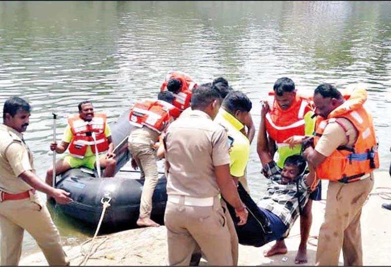 நீர்நிலைகளில் சிக்கியவர்களை மீட்பது குறித்த பாதுகாப்பு ஒத்திகை - தீயணைப்புத்துறை சார்பில் நடந்தது