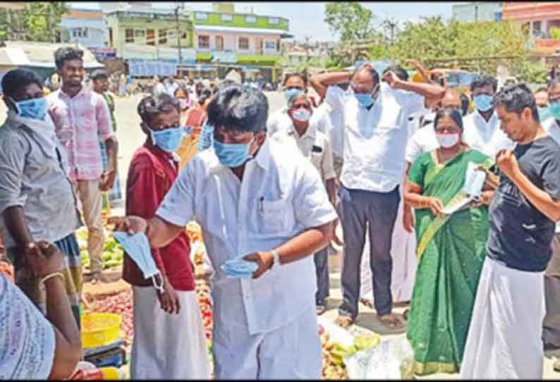 கொரோனா விழிப்புணர்வு துண்டு பிரசுரங்கள் - மணிகண்டன் எம்.எல்.ஏ. வழங்கினார்