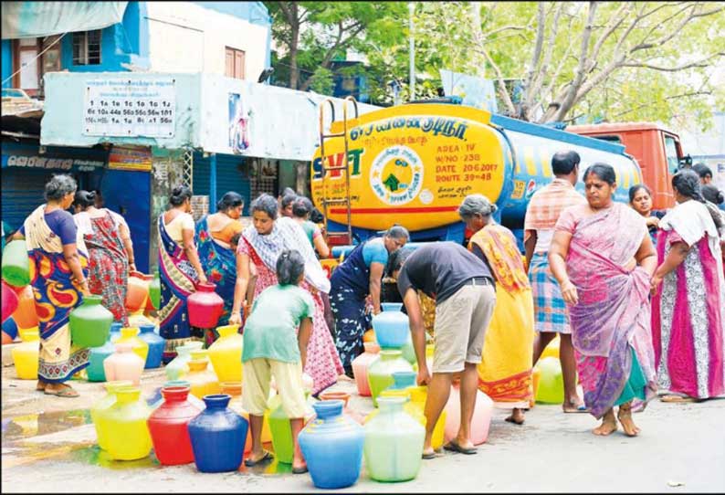 குடிக்கவும், சமையலுக்கும் தண்ணீர் இல்லை: கொரோனாவுடன் மல்லுக்கட்ட வரும் தண்ணீர் பிரச்சினை - ஊரடங்கால் மக்கள் தவிப்பு