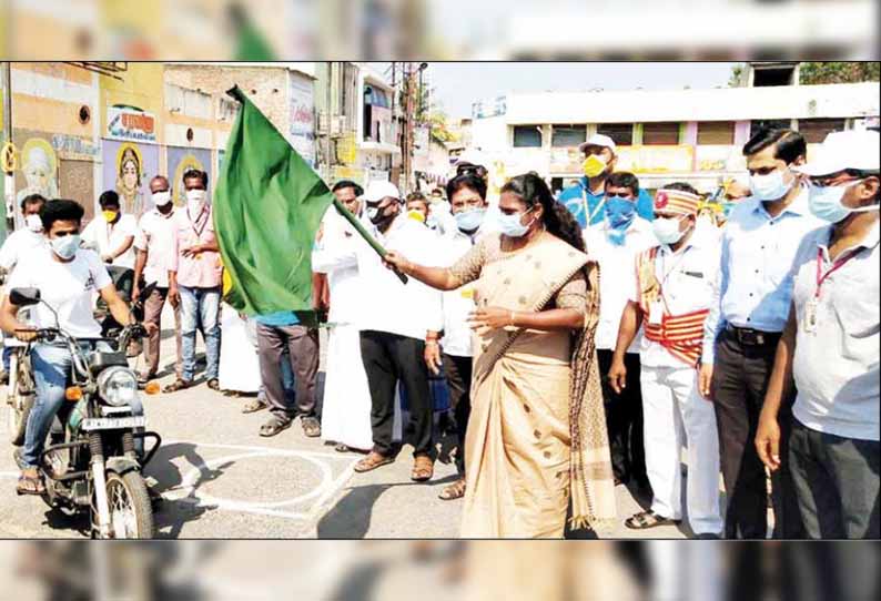 வாலாஜாவில் செல்போன் செயலி மூலம் பொருட்கள் வாங்கும் திட்டம் - கலெக்டர் திவ்யதர்ஷினி தொடங்கி வைத்தார்