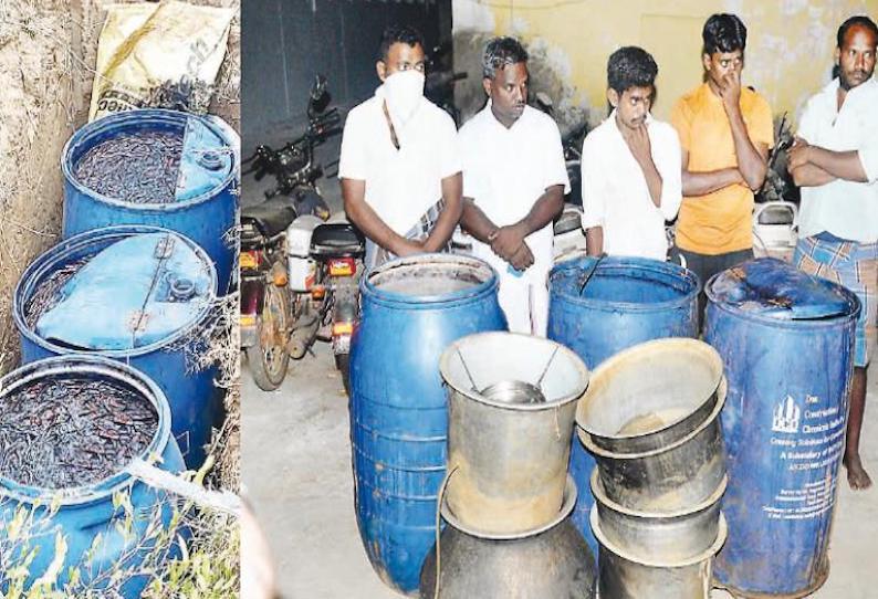 சாராயம் காய்ச்சிய அ.தி.மு.க. முன்னாள் ஊராட்சி தலைவர் உள்பட 5 பேர் கைது 600 லிட்டர் ஊறல், 110 லிட்டர் சாராயம் கைப்பற்றி அழிப்பு