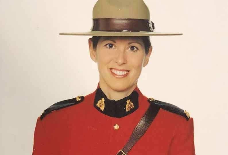 கனடா துப்பாக்கி சூடு பலி எண்ணிக்கை உயர்வு; பலரை காப்பாற்றி உயிர் இழந்த பெண் போலீஸ்