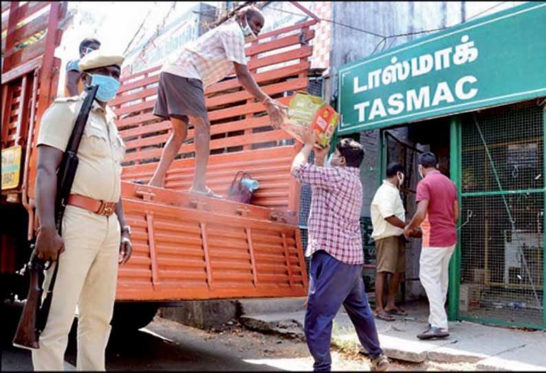 சேலத்தில் 18 டாஸ்மாக் கடைகளில் இருந்த மதுபாட்டில்கள் குடோனுக்கு மாற்றம்