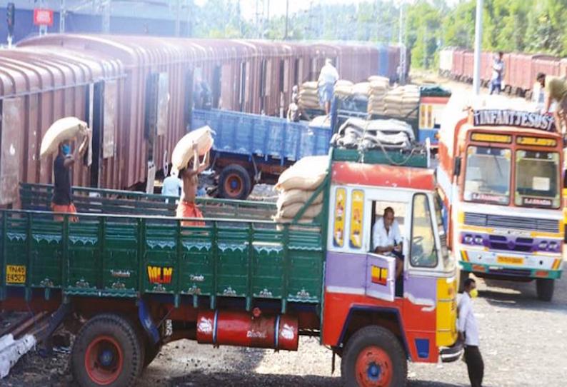 தெலுங்கானா மாநிலத்தில் இருந்து நாகர்கோவிலுக்கு சரக்கு ரெயில் மூலம் மேலும் 2,650 டன் அரிசி வந்தது