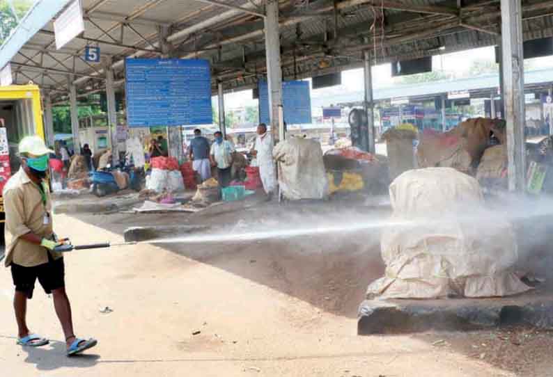 காய்கறி மூட்டைகள் மீது கிருமிநாசினி தெளிப்பது பக்கவிளைவுகளை ஏற்படுத்தும் - டாக்டர் கருத்து