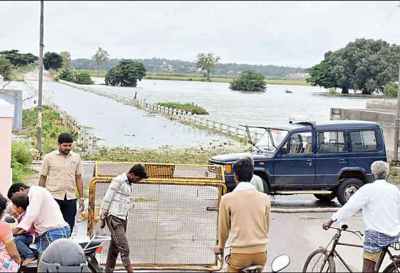 கர்நாடகத்தில் பருவமழை தீவிரம் கே.ஆர்.எஸ்., கபினி அணைகளில் இருந்து தமிழகத்திற்கு வினாடிக்கு 90 ஆயிரம் கனஅடி நீர் திறப்பு