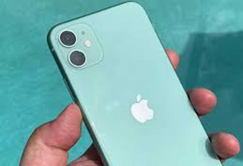 நீரால் பாதிக்காது என விளம்பர மோசடி; ஆப்பிள் போன் நிறுவனத்திற்கு ரூ.87 கோடி அபராதம்