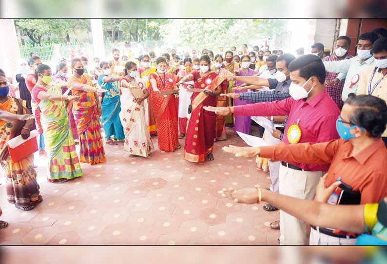 1,135 தாய்மார்களிடம் இருந்து குழந்தைகளுக்கு எய்ட்ஸ் பரவாமல் தடுப்பு - அதிகாரிகள் தகவல்