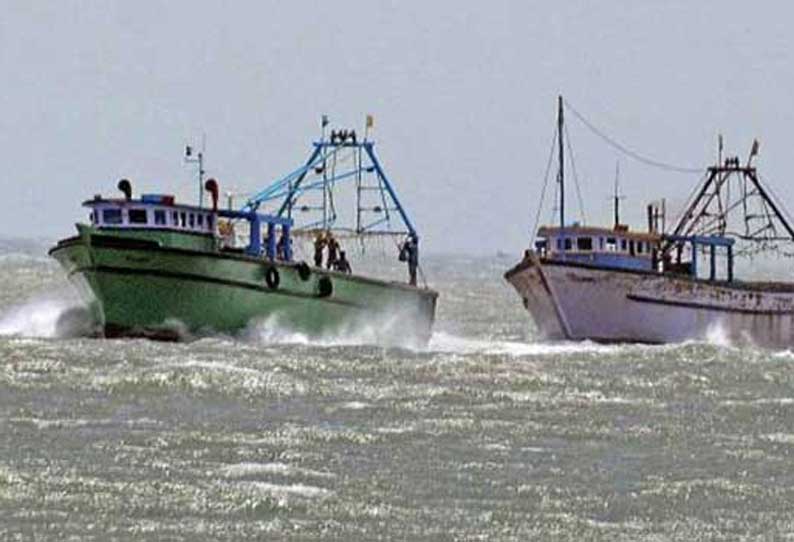 4 படகுகளுடன் ராமேசுவரம் மீனவர்கள் 28 பேர் சிறைபிடிப்பு