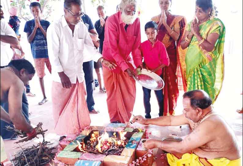 பொட்டல்குளம் அய்யன்மலை குபேர அய்யப்பசாமி கோவிலில் மண்டலபூஜை திரளான பக்தர்கள் தரிசனம்