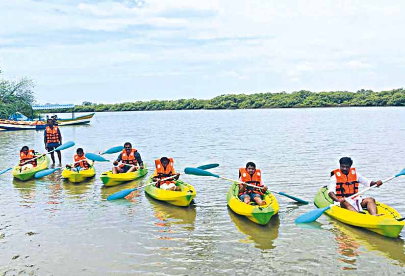 சதுப்பு நில காடுகள் கொண்ட காரங்காடு சுற்றுலா மையத்தில் நாளை முதல் மீண்டும் படகு சவாரி