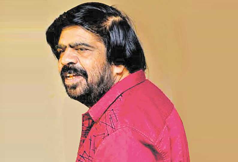 இன்னிசை காதலன்