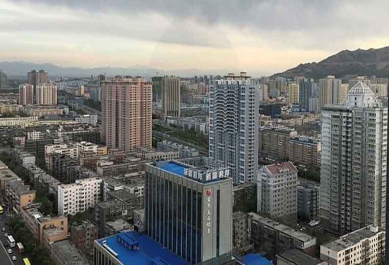 சீனாவில் மீண்டும் அதிகரிக்கும் கொரொனா: ஷின்ஜியாங் மாகாணத்தில் "போர்க்கால அவசரநிலை"