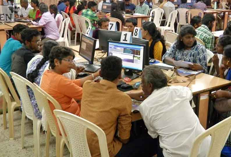 கடந்த ஆண்டை காட்டிலும் இந்த ஆண்டு என்ஜினீயரிங் படிப்புகளுக்கு போட்டிப்போடும் மாணவர்கள் 5 நாட்களில் 73 ஆயிரம் பேர் விண்ணப்பம்