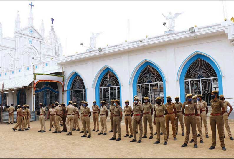 இன்று பனிமயமாதா ஆலய திருவிழா கொடியேற்றம்: பக்தர்கள் கூடுவதை தவிர்க்க போலீஸ் குவிப்பு