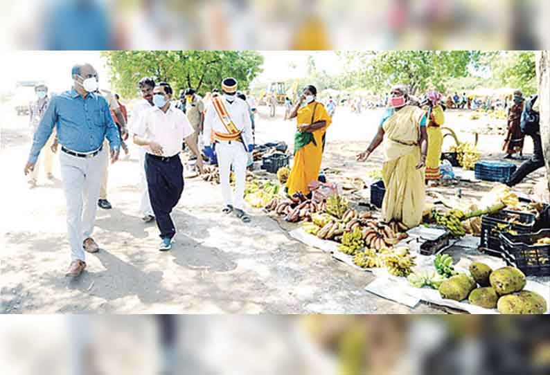 கடலூர் பஸ் நிலையத்தில் இயங்கி வந்த காய்கறி மார்க்கெட் இடமாற்றம்