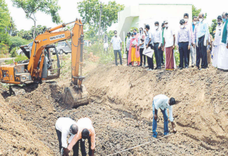 குடிமராமத்து பணிகளை விரைந்து முடிக்க வேண்டும் அதிகாரிகளுக்கு கலெக்டர் அன்புசெல்வன் அறிவுரை