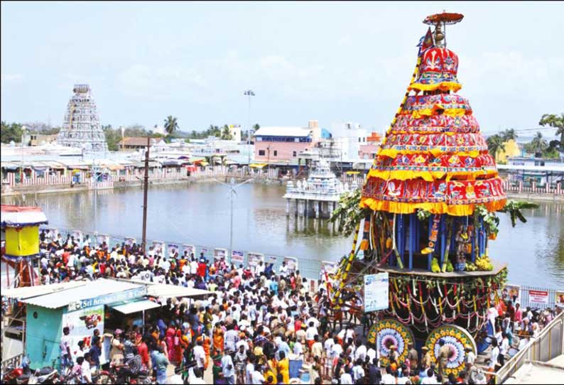 திருப்போரூர் முருகன் கோவில் தேரோட்டம் ஏராளமான பக்தர்கள் சாமி தரிசனம்