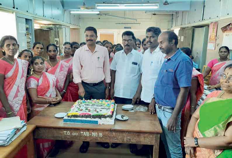 ஓட்டப்பிடாரம், விளாத்திகுளம் பகுதிகளில் மகளிர் தின விழா கொண்டாட்டம்