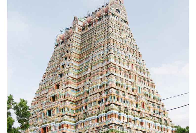 கொரோனா வைரஸ் எதிரொலி: ஸ்ரீரங்கம், சமயபுரம், உறையூர் கோவில் இன்று முதல் 31-ந் தேதி வரை மூடல்